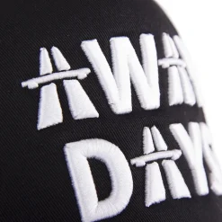 Away Days Trucker Kappe