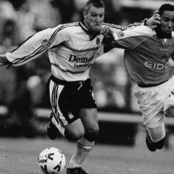 Fulham FC 1999 - 00 Retro Fußball Trikot