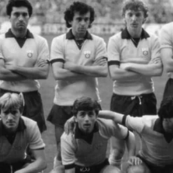 Juventus FC 1983 - 84 Away Coppa delle Coppe UEFA Retro Fußballtrikot