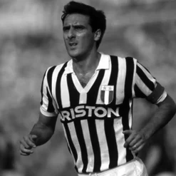 Juventus FC 1984 - 85 Retro Fußball Trikot