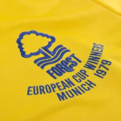 Nottingham Forest 1979-1980 Away Retro Fußball Trikot
